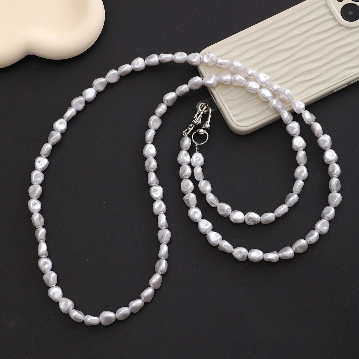 Mobile Phone Lanyard Luxury Pe - Pearl Trim Chain recensie en prijs