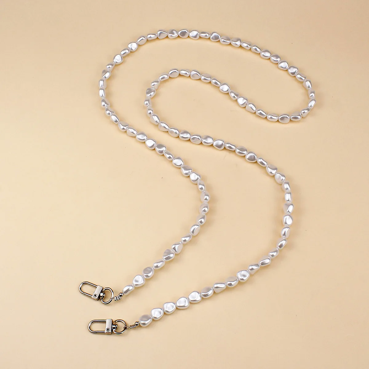 Mobile Phone Lanyard Luxury Pe - Pearl Trim Chain recensie en prijs