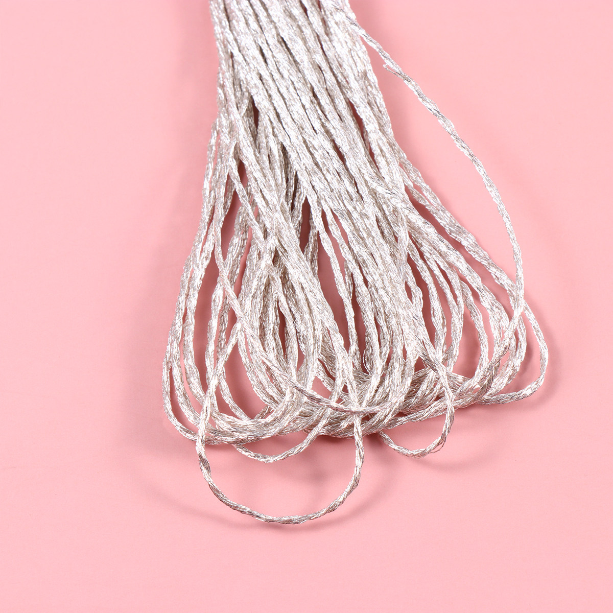 12Pcs Metallic Sewing Thread S - Embroidery Craft recensie en prijs